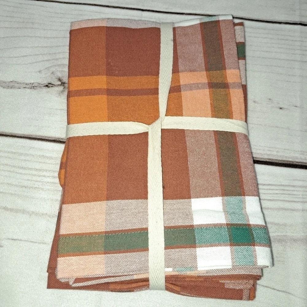 Linden Street Harvest Plaid Napkin Set